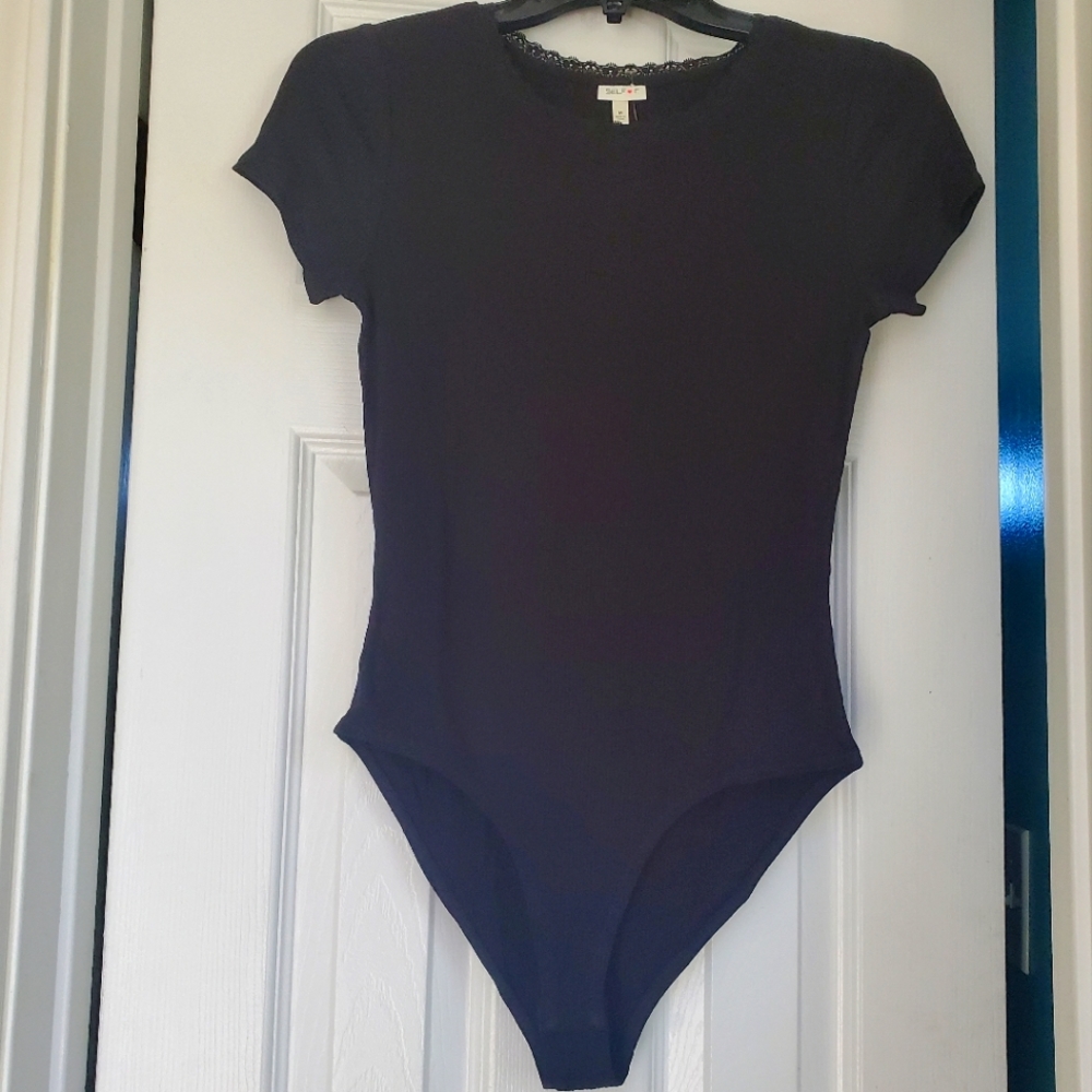 Short Sleeve Bodysuit NWOT